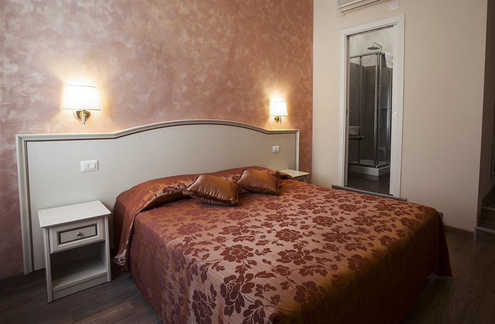 Relais Bocca Di Leone 3* Rom